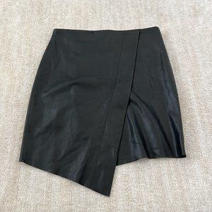 Zara Asymmetrical Faux Leather Skirt XS Black
